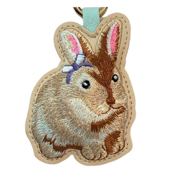Evenchae Embroidered Bunny Rabbit Keychain, PU Leather, Gift Bag, 4.25"L - Picture 4 of 5